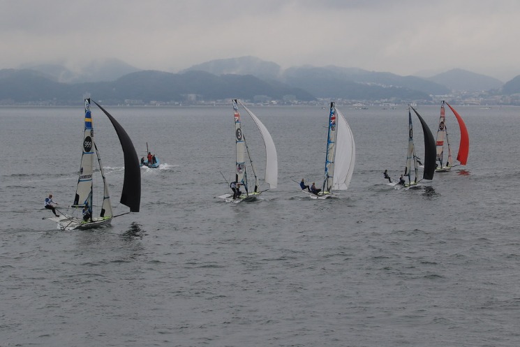 快船祖巴茨,开场遭踩脚,篮网扎威恶,彩5彩票,彩票平台,在线投注,快速开奖,高频彩票